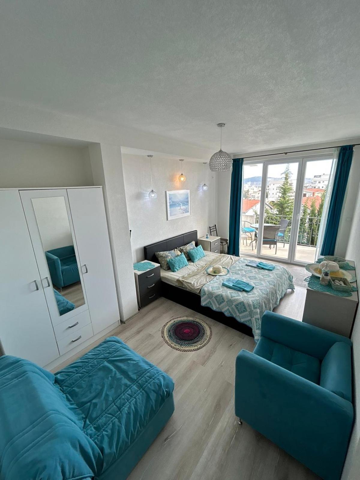 Aparthotel Monterria 巴尔 外观 照片
