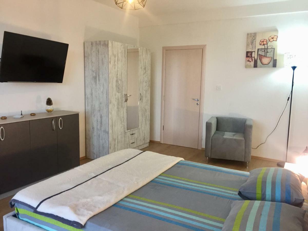 Aparthotel Monterria 巴尔 外观 照片