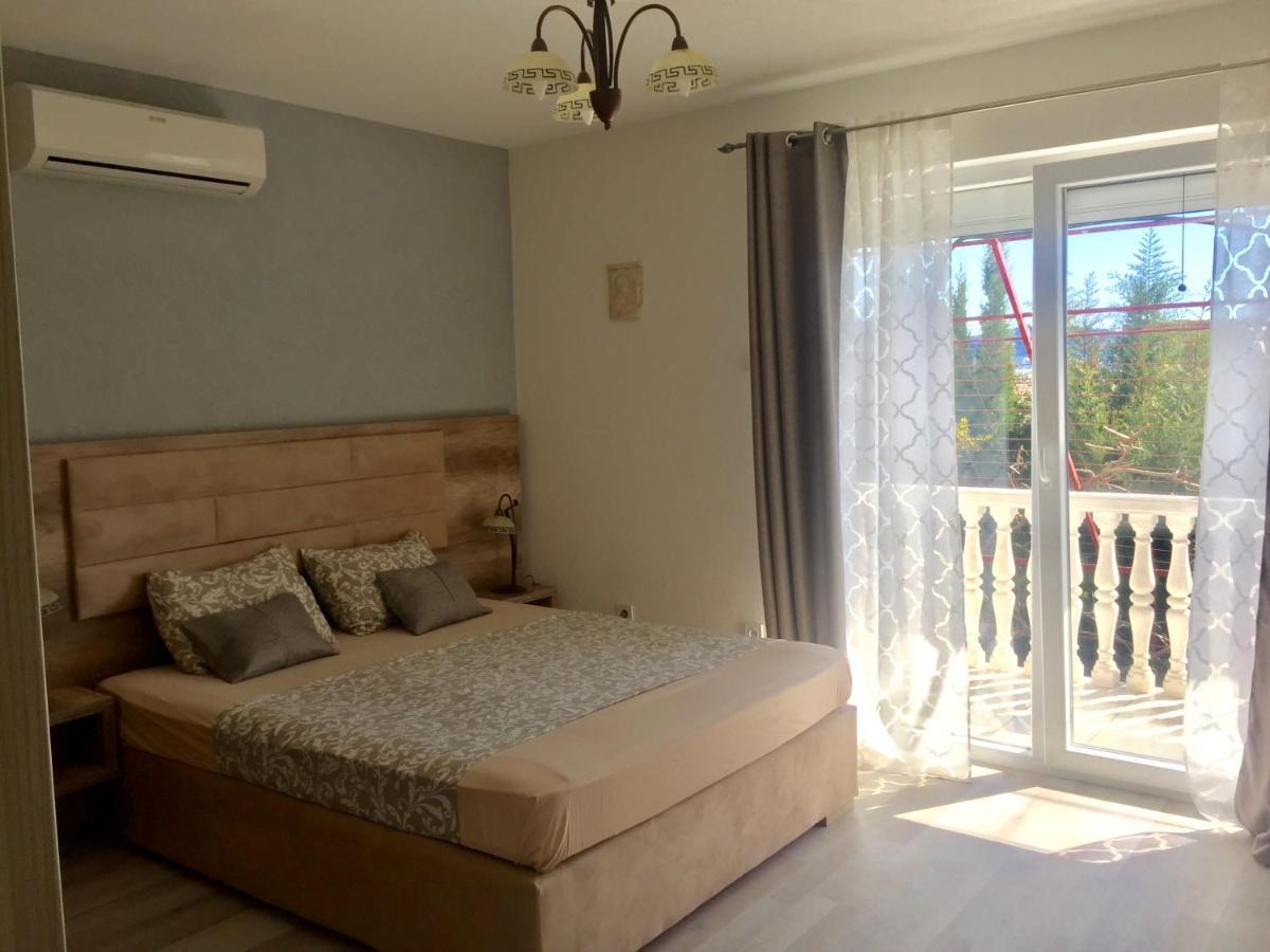 Aparthotel Monterria 巴尔 外观 照片